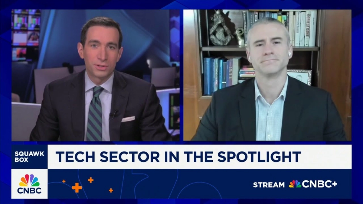 No AI Bubble, Just an Altitude Adjustment: Doug Clinton on Market Realities and Google's Gemini Leap