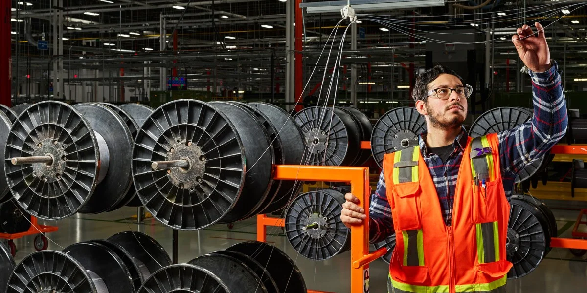 Corning fiber optic cable manufacturing facility