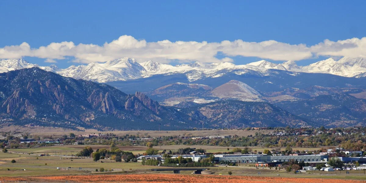 Amazon fulfillment center exterior in Colorado